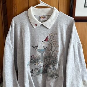 Vintage Lace Collar Cardinal Embroidered Gray Crewneck Sweatshirt